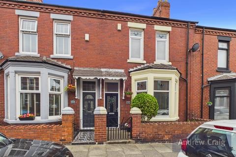 2 bed property, in South Shields NE33, £147,500