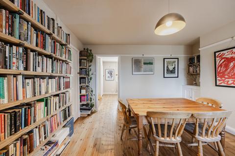 3 bed property, in Coastal Home in a Prime Central Blakeney Location, £375,000