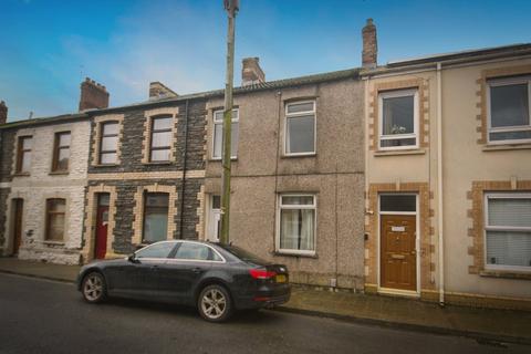 3 bed property, in Janet Street, £150,000