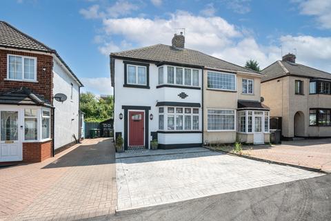 3 bed property, in Lindley Avenue, £280,000