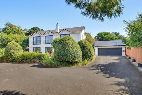 5 bed property, in Looseleigh Lane, £950,000