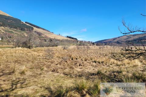 Land, in Braveheart 7, £7,000