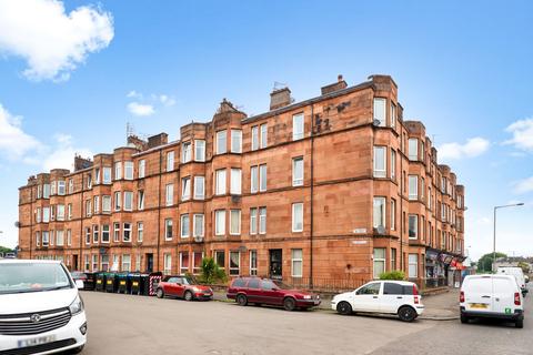 1 bed property, in Flat 3/1, £100,000
