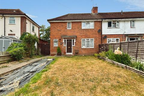 2 bed property, in Staverton Road, £300,000