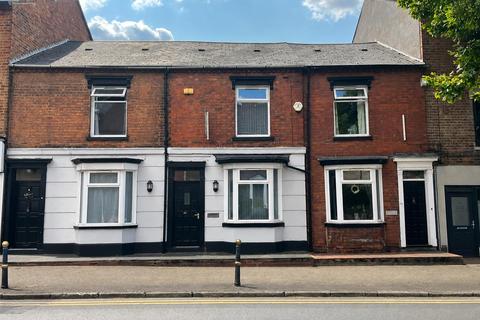 2 bed property, in Hagley Road, £199,950