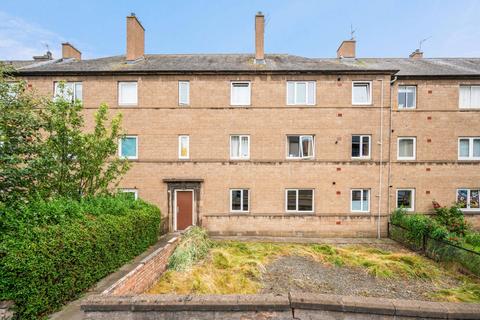3 bed property, in 14B Links Avenue, £190,000