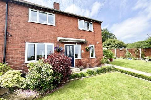 3 bed property, in Hopton Drive, £269,950
