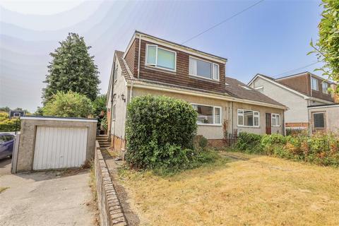 4 bed property, in 5 Wolfe Close, £359,000