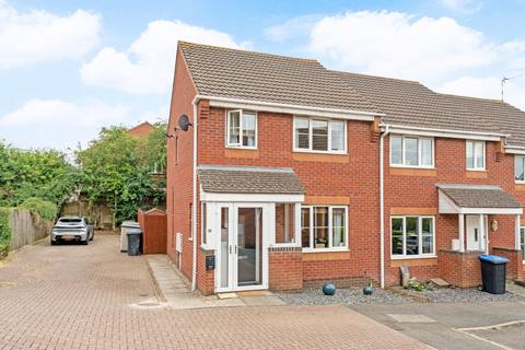 3 bed property, in Stinford Leys, £279,995