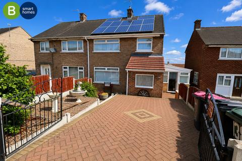 3 bed property, in Roughwood Road, £160,000