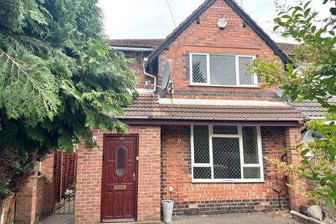 3 bed property, in Weston Street, £180,000