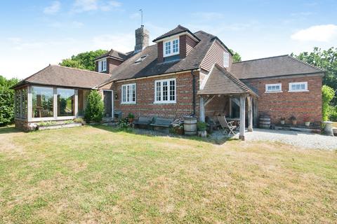 3 bed property, in Balcombe Green, £675,000