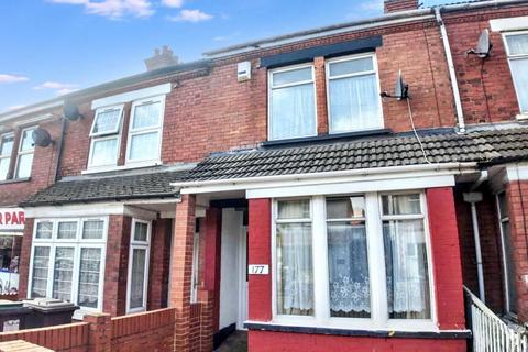 3 bed property, in Biscot Road, £275,000