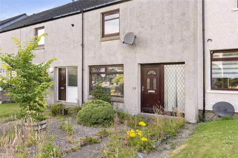 2 bed property, in Stornoway Crescent, £95,000