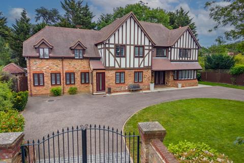 8 bed property, in Plaistow Lane, £2,850,000