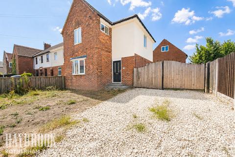 3 bed property, in The Wellway, £190,000