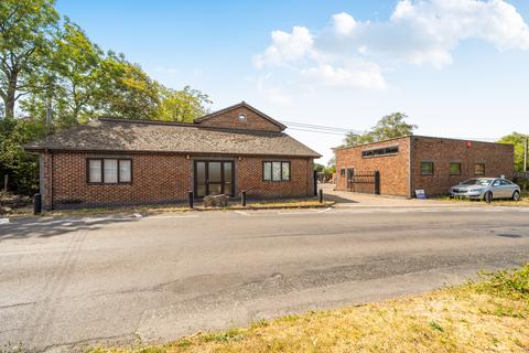 Land, in The Coach House, £1,000,000