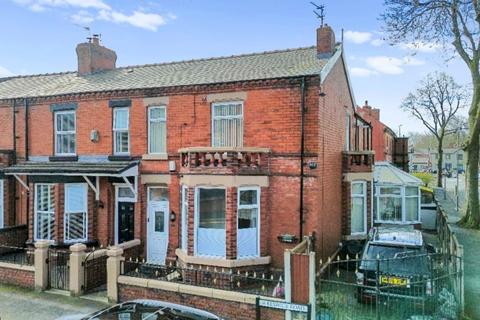 4 bed property, in Keswick Road, £230,000