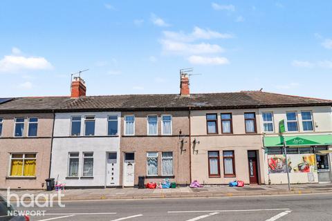 3 bed property, in Corporation Road, £180,000