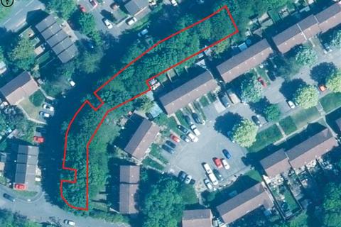 Studio, in Silverbank, £5,000