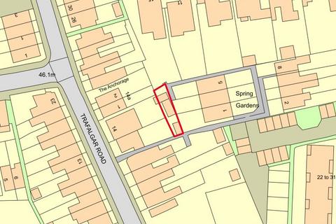 Studio, in Trafalgar Road, £5,000