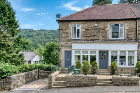 3 bed property, in Main Road, £650,000