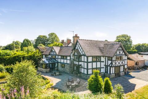 4 bed property, in Marston, £1,550,000
