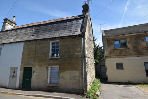 2 bed property, in Northend, £180,000