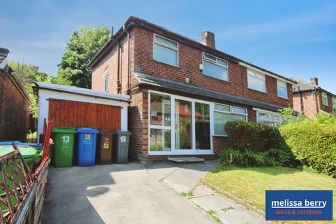 3 bed property, in Mariman Drive, £250,000