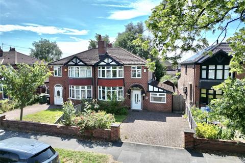 3 bed property, in Derbyshire Road South, £425,000
