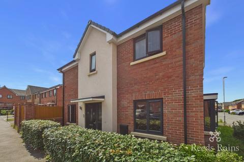 3 bed property, in Egmont Street, £290,000