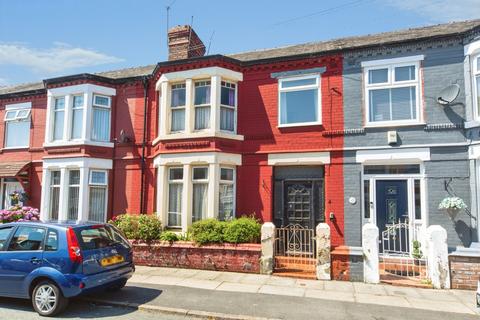 3 bed property, in Elmfield Road, £140,000