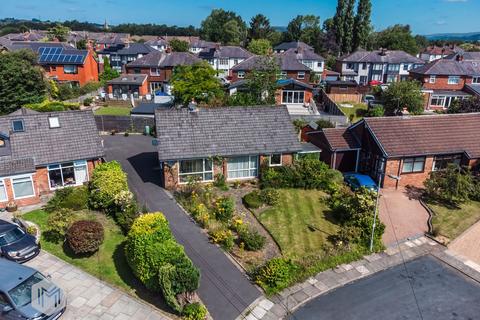 3 bed property, in Greenfield Close, £325,000