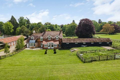 5 bed property, in London Road, £1,550,000