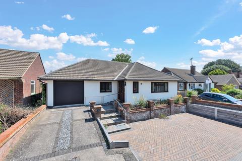 3 bed property, in Rose Lane, £650,000