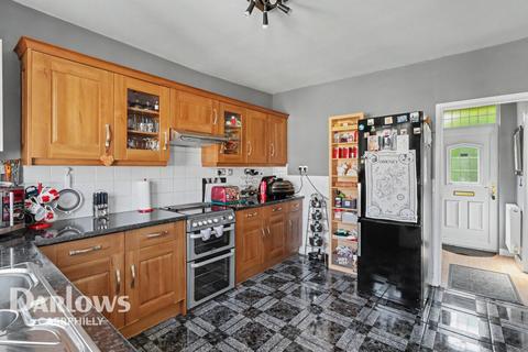 3 bed property, in Woodfield Terrace, £180,000