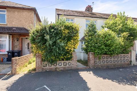 3 bed property, in Gravits Lane, £270,000