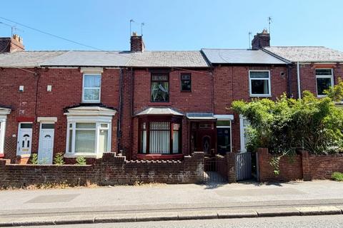 3 bed property, in Grove Terrace, £114,950