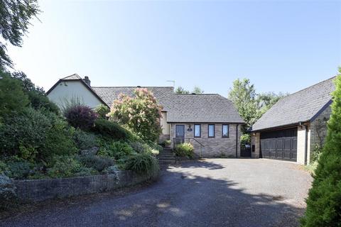 5 bed property, in Primrose Hill, £750,000