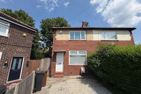 2 bed property, in Forbes Road, £145,000