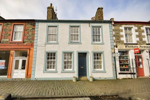 4 bed property, in 11, £125,000