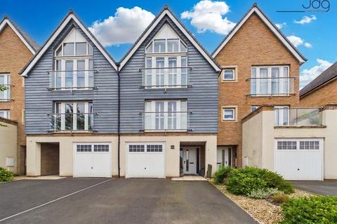4 bed property, in New Quay Road, £380,000