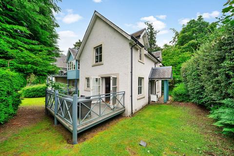 2 bed property, in Duchally Estate, £212,500