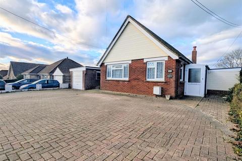 3 bed property, in Pallance Road, £360,000