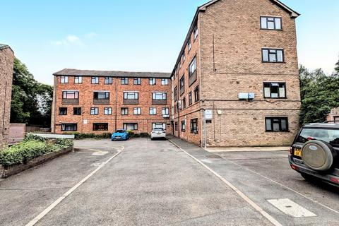 2 bed property, in Moor Lane, £100,000