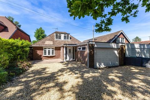 4 bed property, in Pack Lane, £550,000