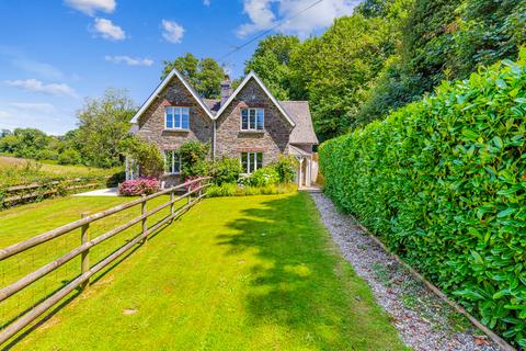 3 bed property, in West Buckland, £475,000