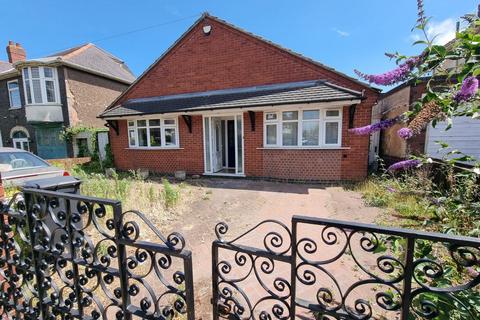 3 bed property, in Narborough Road, £430,000