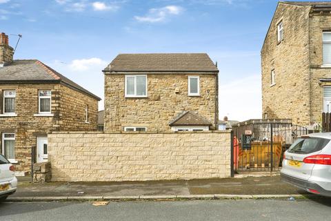 3 bed property, in Fairbank, £160,000