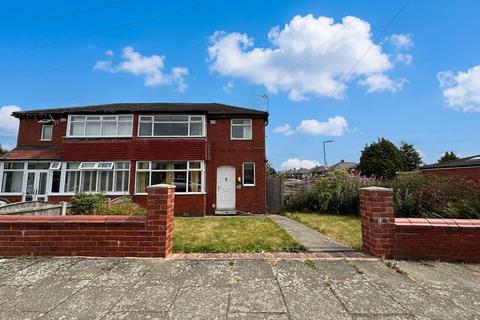 3 bed property, in Campbell Road, £300,000